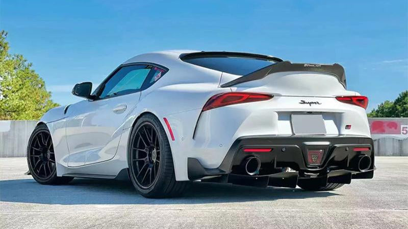 V Style Carbon Fiber Boot Spoiler - Toyota A90 Supra ( 2019 - 2025 )