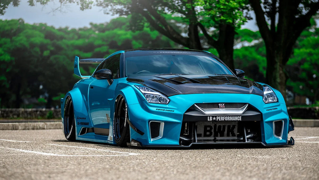 Liberty Walk Type 3 Wide Body Kit – Nissan GT-R R35 (2008 - 2016) CBA / DBA