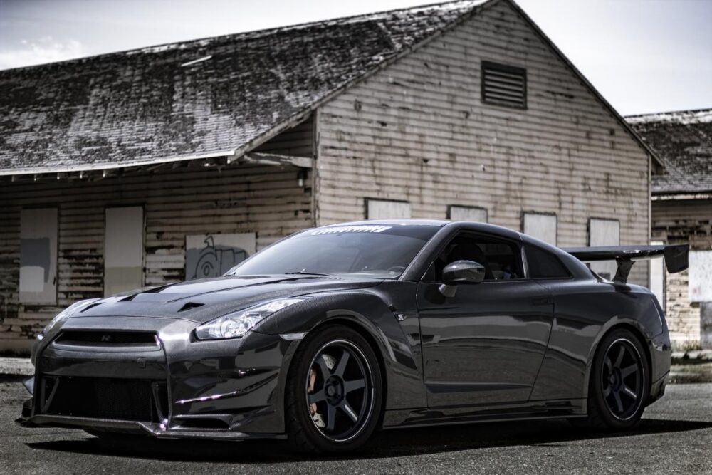 Overtake Style Carbon Fiber Bonnet – Nissan GT-R R35 (2008 - 2016) CBA / DBA