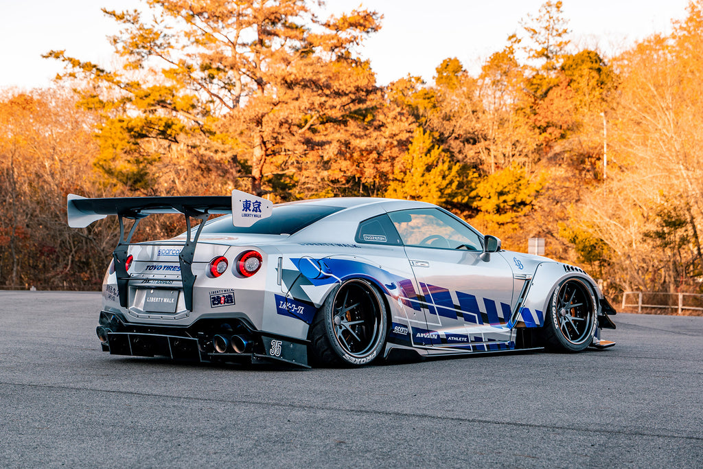 Liberty Walk Type 2 Style Rear Spoiler – Nissan GT-R R35 (2008–2016) CBA / DBA