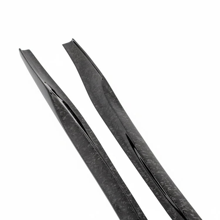 Varis Magnum Opus Style Forged Carbon Side Skirts – Nissan GT-R R35 (2008–2016) CBA / DBA