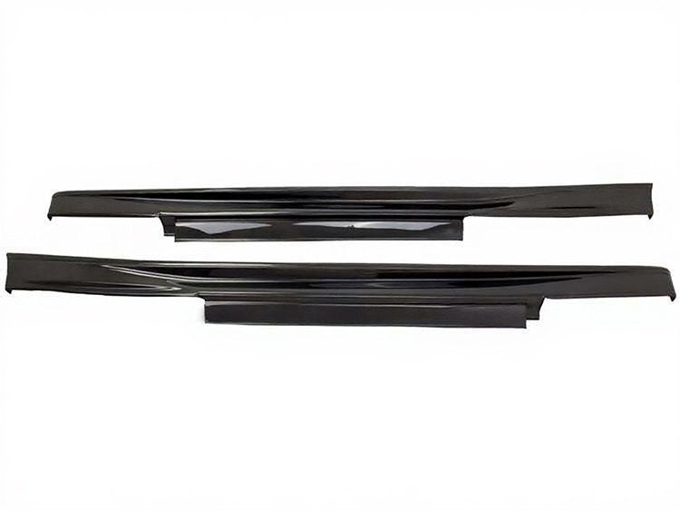 Nismo Style Carbon Fiber Side Skirts – Nissan GT-R R35 (2008–2016) CBA / DBA