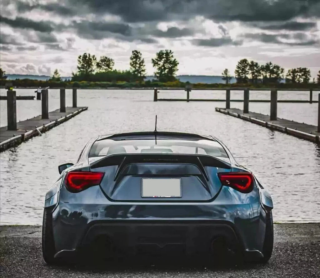 AB Style Carbon Fiber Duck Lip Spoiler - Toyota GT86 ZN6 ( 2012 - 2017 )