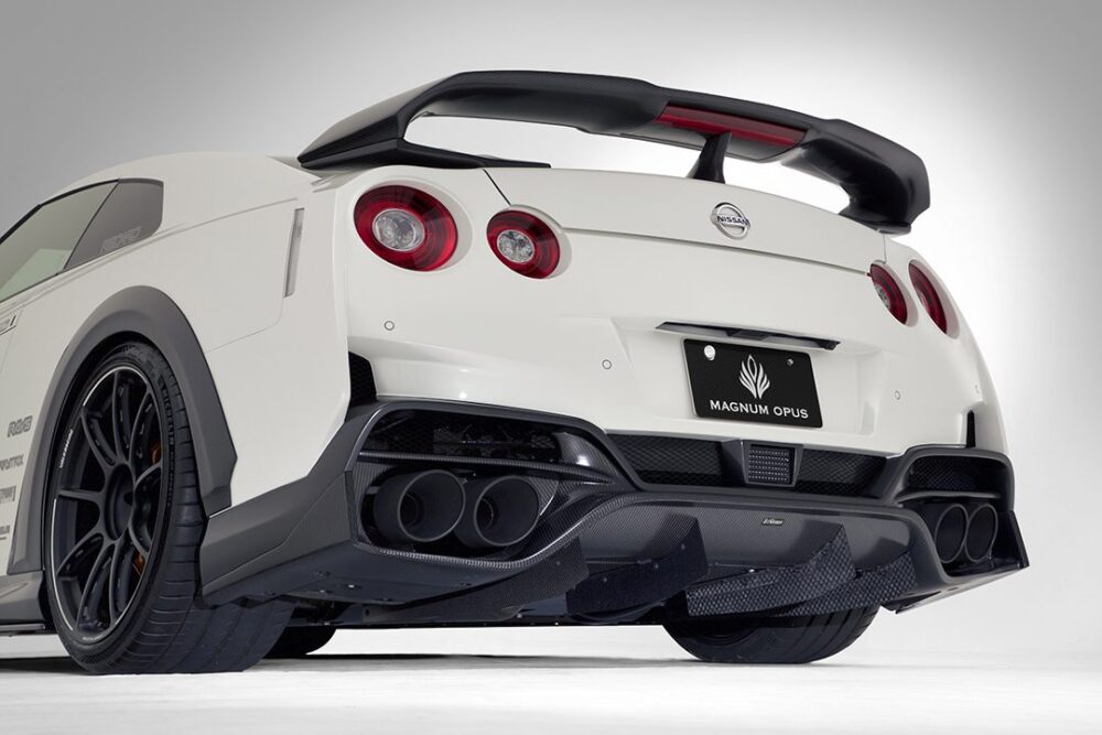 Magnum Opus Style Carbon Fiber Rear Spoiler – Nissan GT-R R35 (2008 - 2016) CBA / DBA