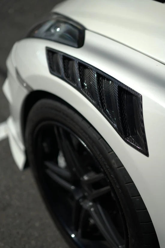 Nismo Style Half Forged Carbon Front Fender – Nissan GT-R R35 (2008–2016) CBA / DBA