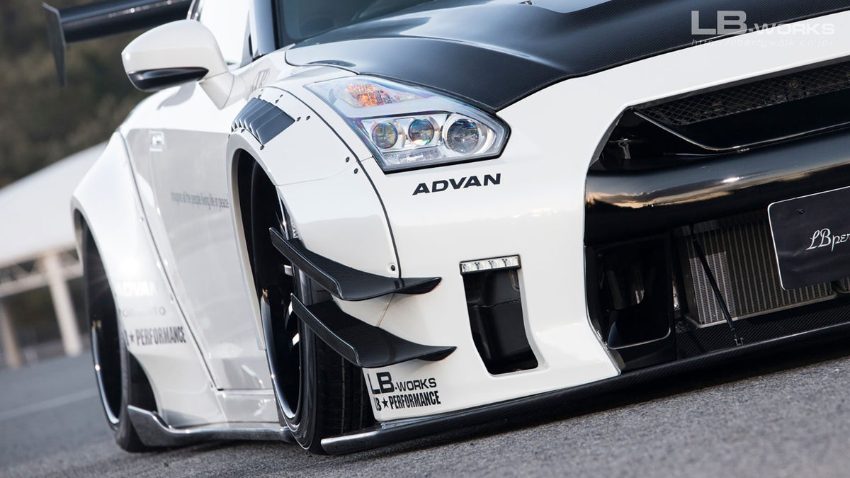 Liberty Walk V2 Wide Body – Nissan GT-R R35 (2008 - 2016) CBA / DBA