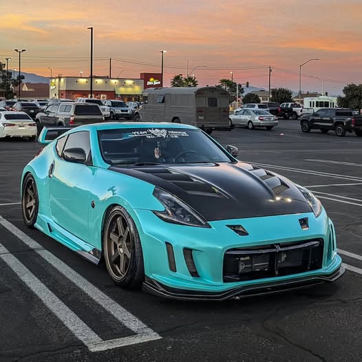 Amuse Style Vented Carbon Fiber Bonnet - Nissan 370Z ( 2009 - 2020 ) Z34