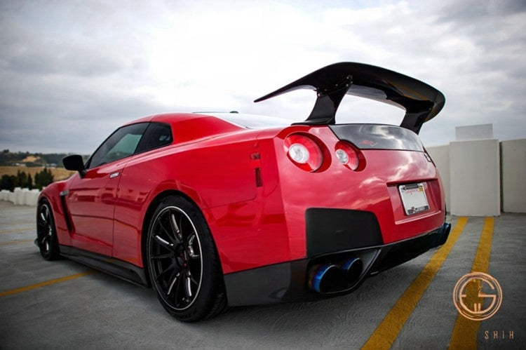 Esprit Style Carbon Fiber Rear Spoiler – Nissan GT-R R35 (2008 - 2016) CBA / DBA