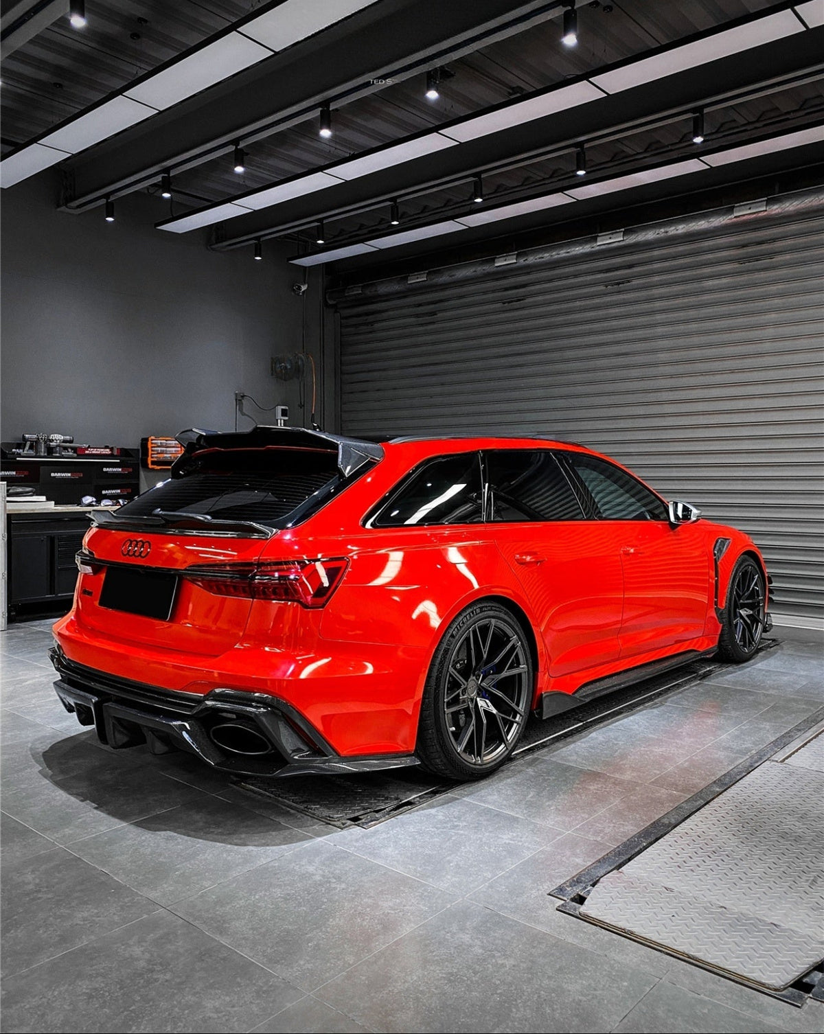 IMP Performance Carbon Fiber Rear Diffuser - Audi RS6 (2021-2022)