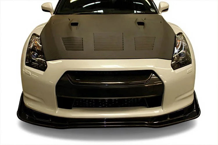 VSII Style Carbon Fiber Bonnet – Nissan GTR R35 (2008 - 2016) CBA / DBA