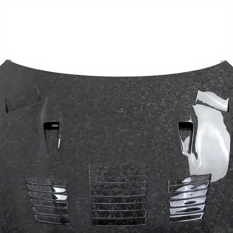 VSII Style Forged Carbon Bonnet – Nissan GTR R35 (2008 - 2016) CBA / DBA