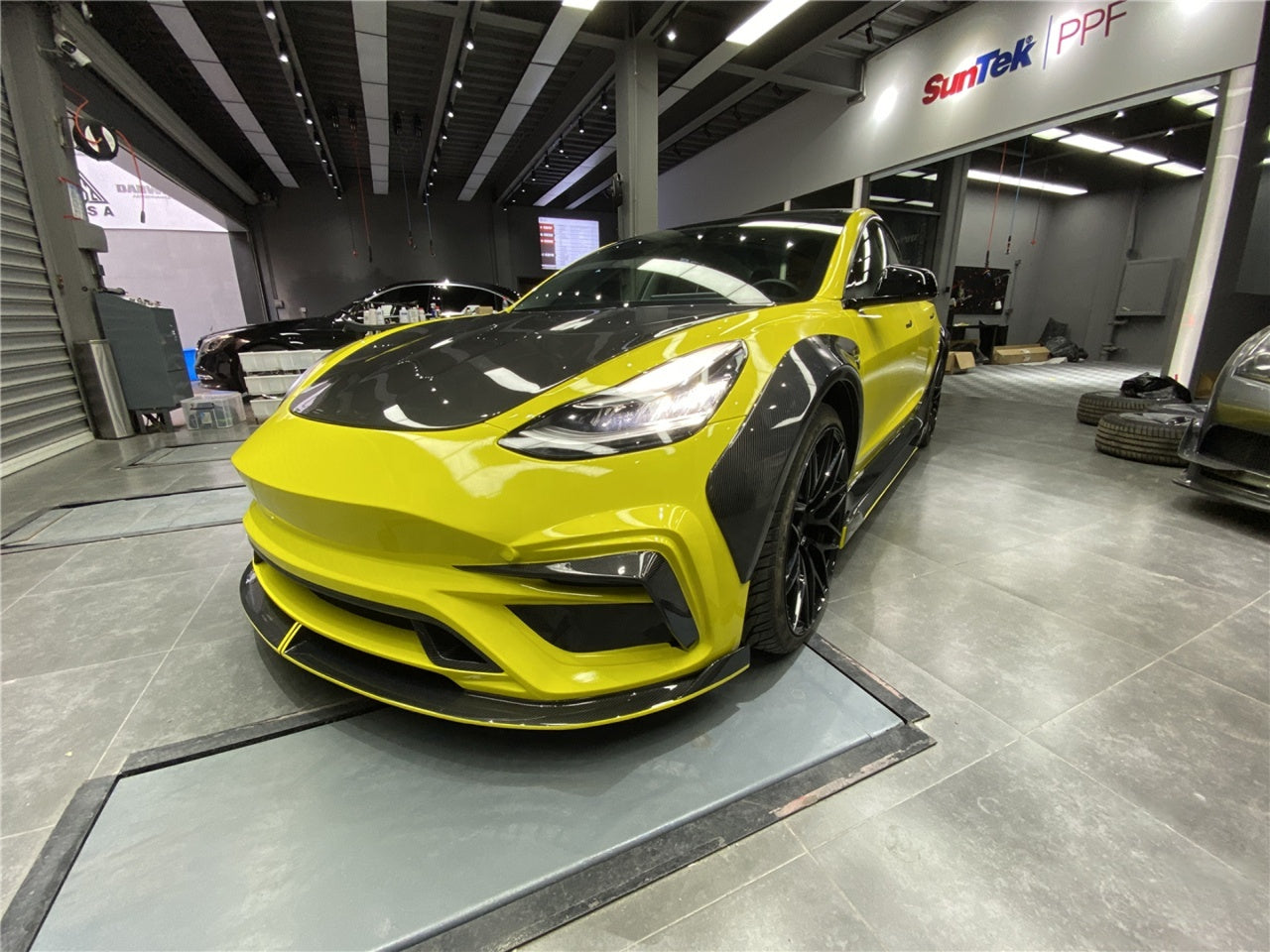 IMP Performance Carbon Fiber Wheel Arches V2 - Tesla Model 3 (2017-2022)