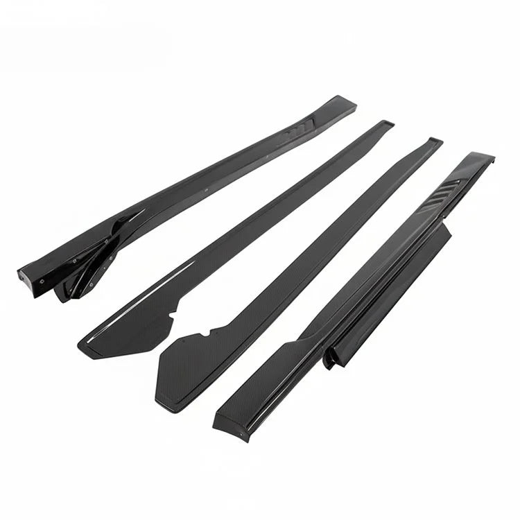 Varis Style Carbon Fiber Side Skirts – Nissan GT-R R35 (2008–2016) CBA / DBA