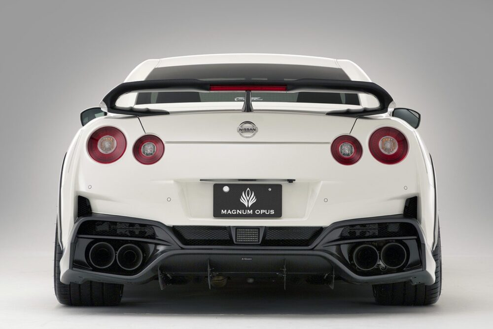 Magnum Opus Style Carbon Fiber Rear Spoiler – Nissan GT-R R35 (2008 - 2016) CBA / DBA