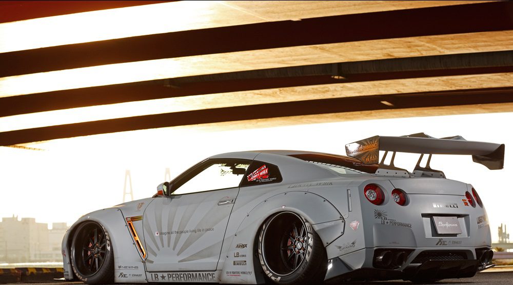 Liberty Walk Performance Style Carbon Fiber Rear Spoiler - Nissan GT-R R35 ( 2008 - 2016 ) CBA / DBA