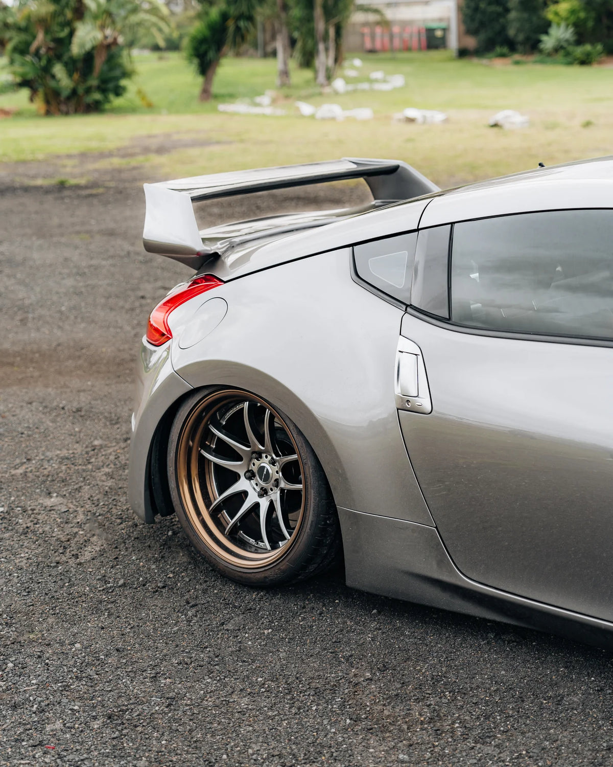 Carbon Fiber Spoiler w Adjustable Blade & Brake Light - Nissan 370Z (2009 - 2020) Z34