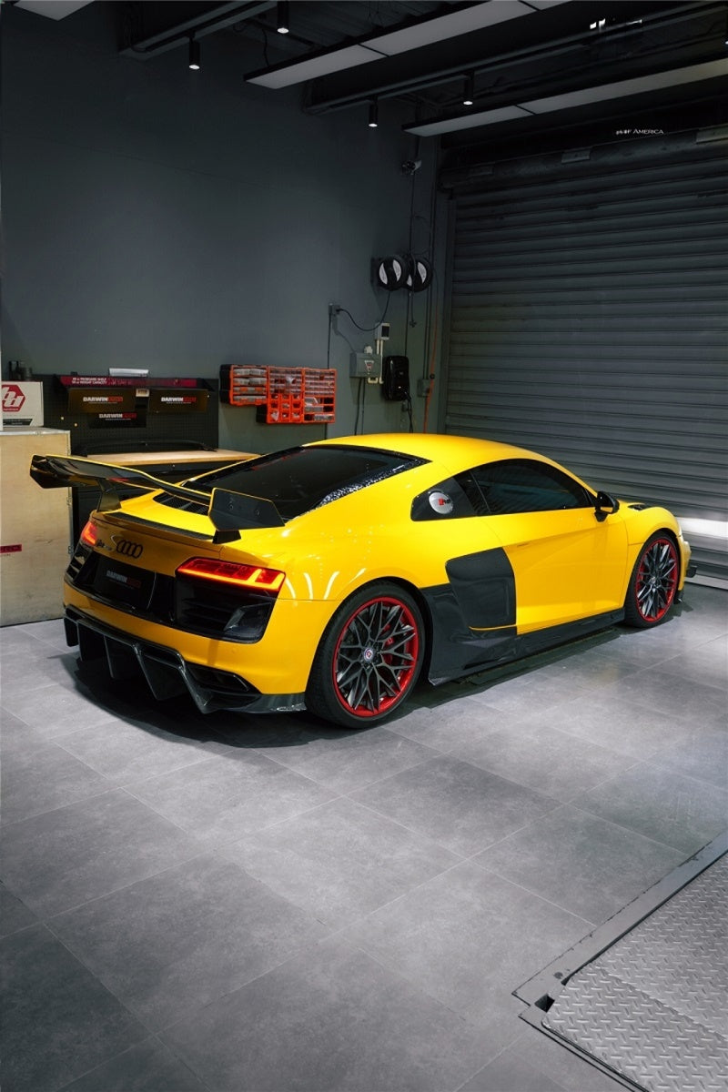 IMP Performance V2 Side Lower Sill with Carbon Fiber Side Skirts - Audi R8 (2016-2022)