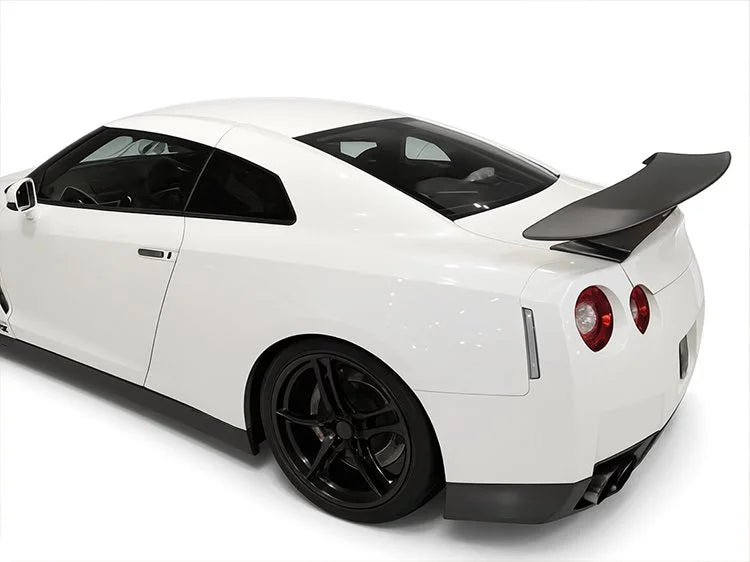 Esprit Style Carbon Fiber Rear Spoiler – Nissan GT-R R35 (2008 - 2016) CBA / DBA