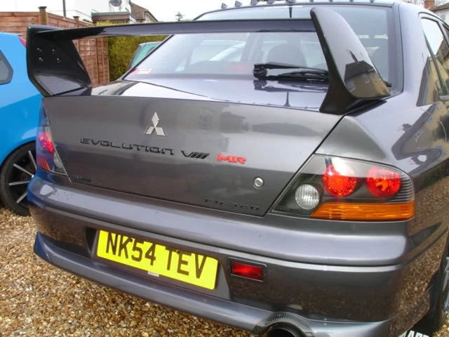 FQ Style Carbon Fiber Spoiler - Mitsubishi Evolution 7 8 9 ( 2001 TO 2007 ) CT9A