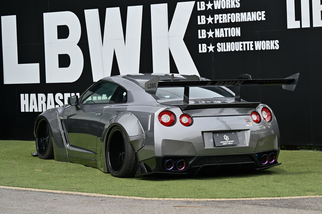 Liberty Walk Performance Full Wide Body Kit – Nissan GT-R R35 (2008 - 2016) CBA / DBA