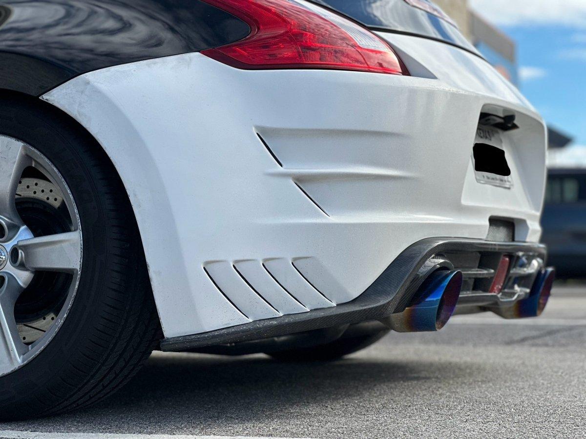 VRSA2 Style Rear Bumper - Nissan 370Z  ( 2009 - 2020 ) Z34