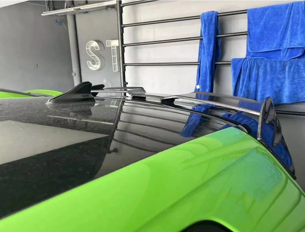 Carbon Fiber Roof Spoiler - Volkswagen Golf MK8 GOLF R / R LINE / GTI ( 2020+ )
