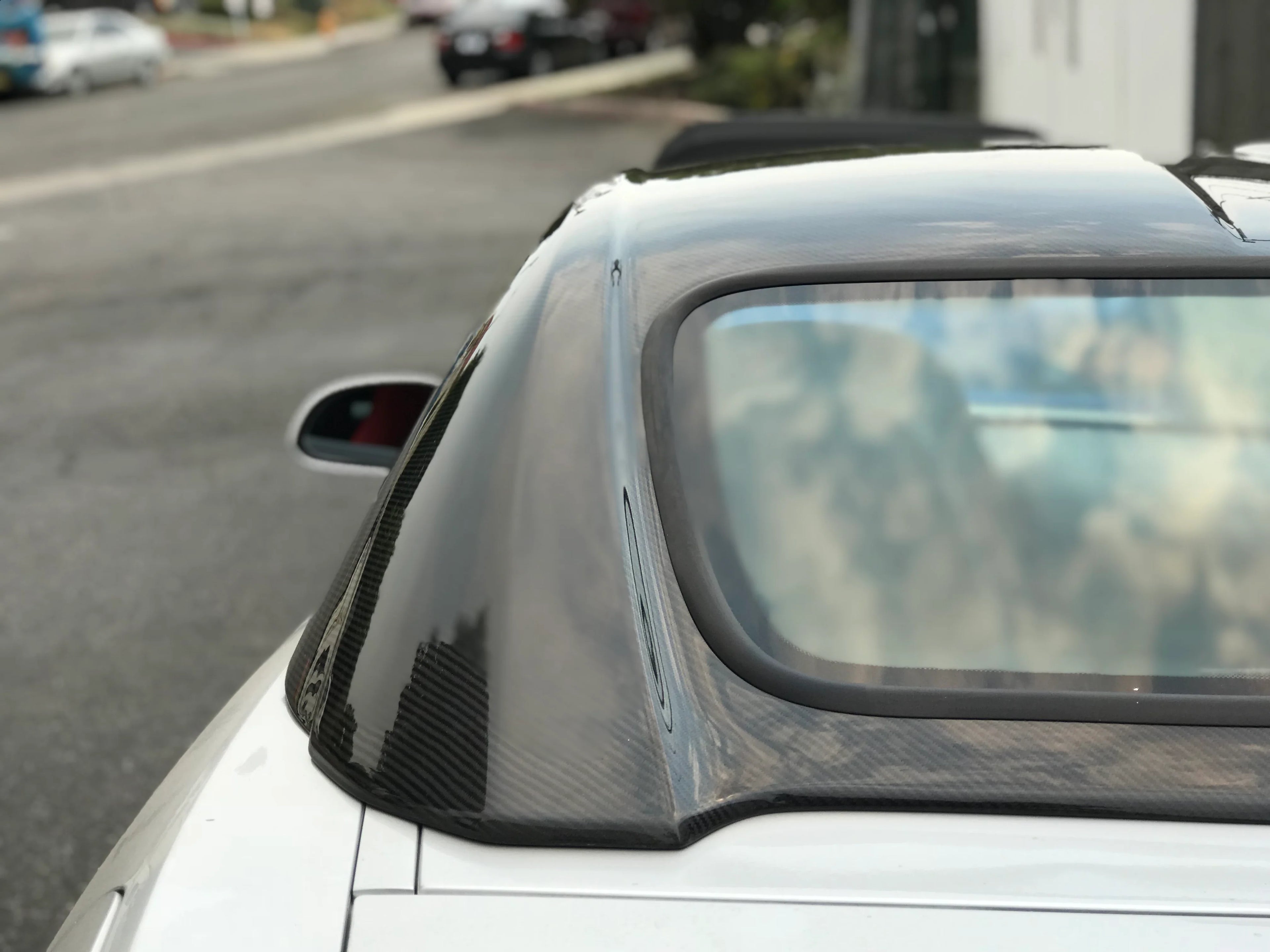 Carbon Fiber Hard Top with Glass – Honda S2000 (1999–2007) AP1 AP2